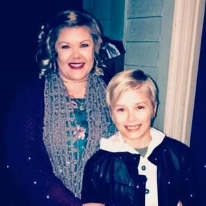 Meet your Posher, Holly